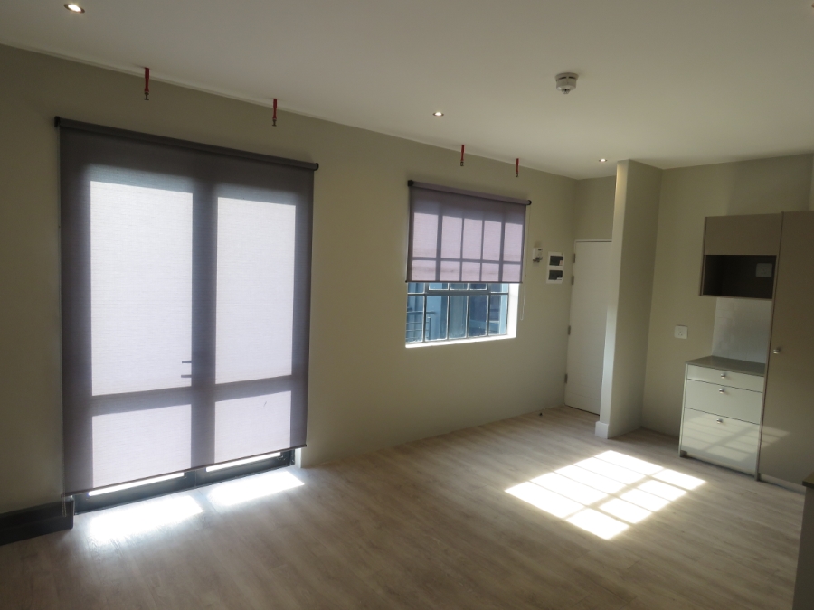 To Let 1 Bedroom Property for Rent in Paardevlei Western Cape